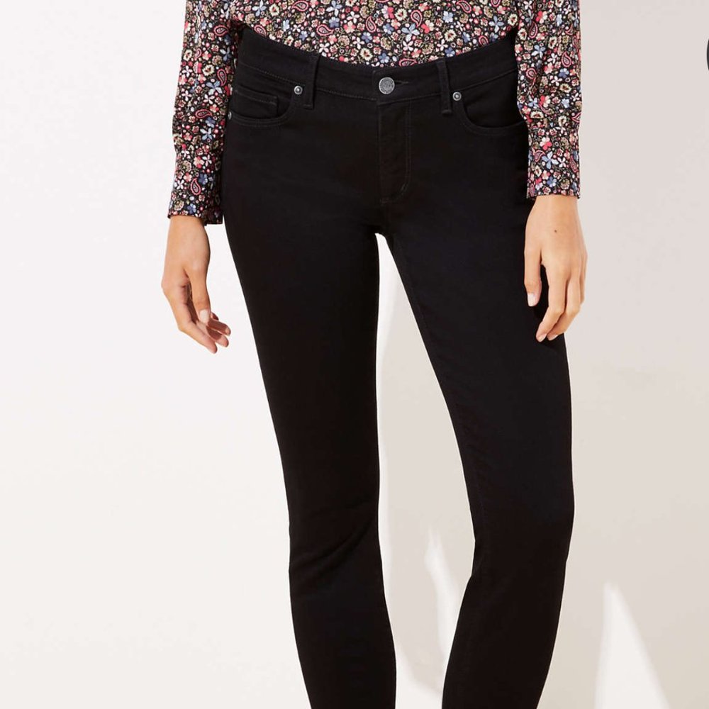 Loft black denim - Petite Curvy Skinny